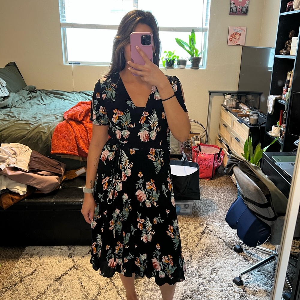Lulu’s Floral Wrap Dress